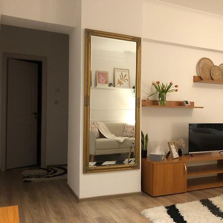 Tif Studio Râmnicu Vâlcea Eksteriør bilde